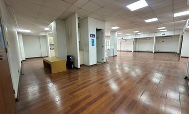 Oficina en Venta en VICUÑA MACKENNA PONIENTE CON ATAHUALPA