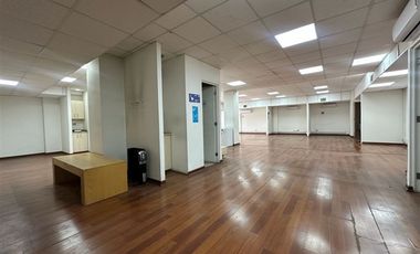 Oficina en Venta en VICUÑA MACKENNA PONIENTE CON ATAHUALPA