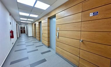 Oficina en Venta en VICUÑA MACKENNA PONIENTE CON ATAHUALPA