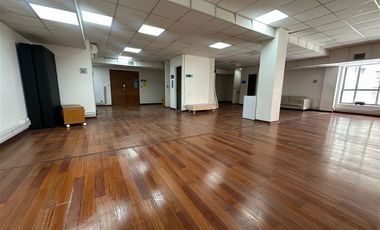 Oficina en Venta en VICUÑA MACKENNA PONIENTE CON ATAHUALPA