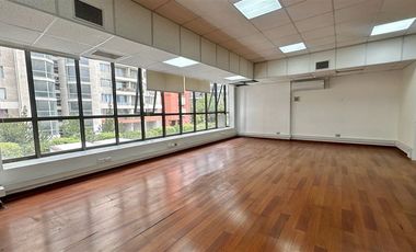 Oficina en Venta en VICUÑA MACKENNA PONIENTE CON ATAHUALPA