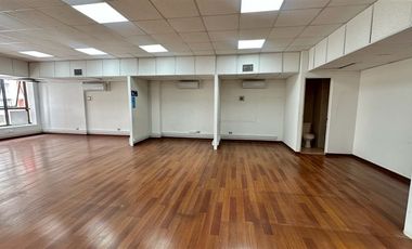 Oficina en Venta en VICUÑA MACKENNA PONIENTE CON ATAHUALPA