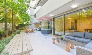 Depto con Patio y Jadín - 3D + Servicio