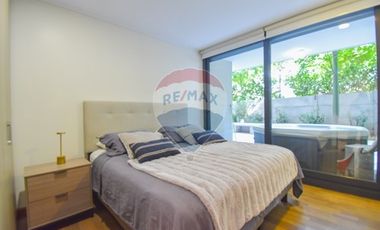 Depto con Patio y Jadín - 3D + Servicio