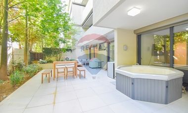 Depto con Patio y Jadín - 3D + Servicio