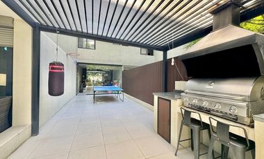 Depto con Patio y Jadín - 3D + Servicio