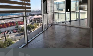 SE VENDE OFICINA EN CHICUREO, 1ESTAC. Y 1BOD. FRENTE A JUMBO