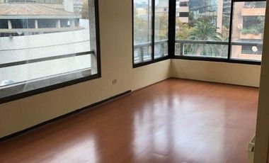 SE ARRIENDA DEPARTAMENTO EN EXCELENTE UBICACIÓN (CÓD. 576)