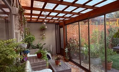 OPORTUNIDAD DE INVERSIÓN,  CASA CON LOCAL COMERCIAL