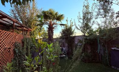 OPORTUNIDAD DE INVERSIÓN,  CASA CON LOCAL COMERCIAL