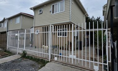 VENDO LINDA CASA EN SECTOR VILLA LOS ESCRITORES, SAN PEDRO