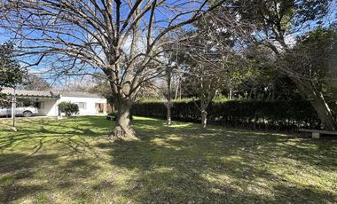 Casa sobre fracción de 10000 mts2. 411 y 138