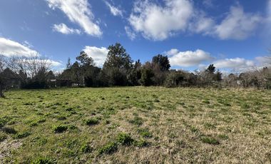 Casa sobre fracción de 10000 mts2. 411 y 138