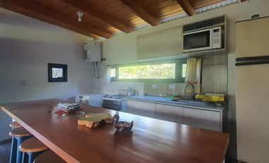 Casa en San Clemente a mt del rio San Jose