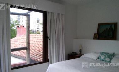 Casa con costa al rio con increíble parque! Santa María De Tigre ! VENTA Y ALQUIER ANUAL.