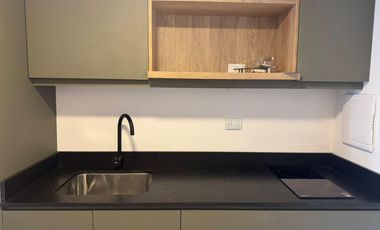 Loft  de 47 mts vivienda u oficina, con cochera. Distrito Quartier, Retiro.