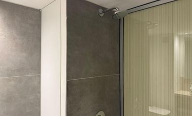 Loft  de 47 mts vivienda u oficina, con cochera. Distrito Quartier, Retiro.