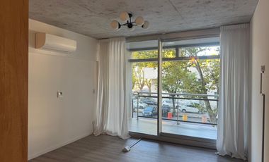 Loft  de 47 mts vivienda u oficina, con cochera. Distrito Quartier, Retiro.