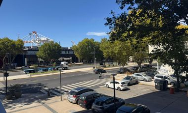 Loft  de 47 mts vivienda u oficina, con cochera. Distrito Quartier, Retiro.