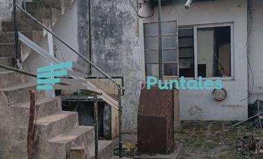 Casa de 3 ambientes en Burzaco Sobre lote de 10 x 25 mts excelente ubicación