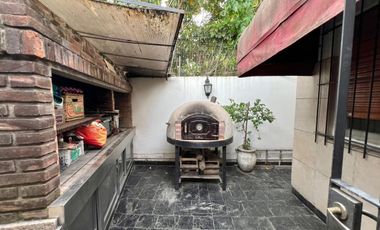 Casa en venta de 5 ambientes en Villa Adelina