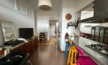 Casa en venta de 5 ambientes en Villa Adelina
