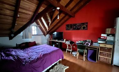 Casa en venta de 5 ambientes en Villa Adelina