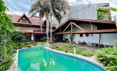 Casa en venta de 5 ambientes en Villa Adelina