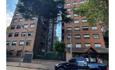 MUY LINDO DEPARTAMENTO  4 AMBIENTES EN EXCELENTE UBICACIÓN
