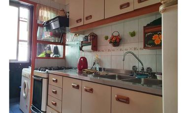 MUY LINDO DEPARTAMENTO  4 AMBIENTES EN EXCELENTE UBICACIÓN