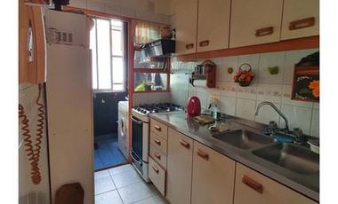 MUY LINDO DEPARTAMENTO  4 AMBIENTES EN EXCELENTE UBICACIÓN