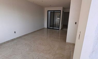 Casas Nuevas en Venta, Condominio con Alberca y Canchas de Padel