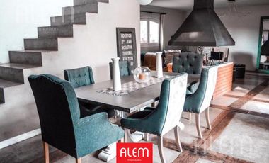 Casa de 3 dormitorios en venta en Echeverria del Lago | Posible permuta