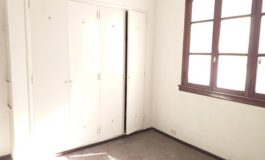 ALQUILER DE DEPARTAMENTO DE 3 AMBIENTES 1º PISO DE RAMOS MEJIA NORTE