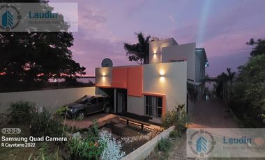 Se vende importante  casa sobre el río  - Posadas