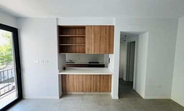 Departamento de 2 ambientes CON DETALLES DE CATEGORÍA en venta, en San Isidro.