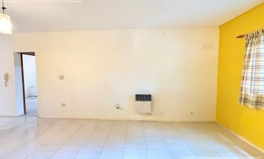 Departamento en venta- 3 ambientes- Quilmes- Apto credito