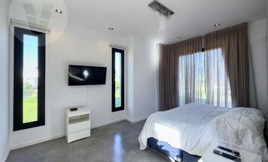 Casa en venta con renta - Barrio Santa Ines, Canning