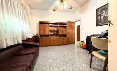 Venta Casa en Banfield Este
