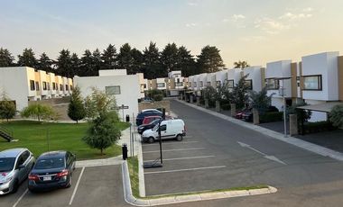 Casa en Renta Fracc Vista Bosques, a 25 min de Santa Fe, rápido acceso a la CDMX