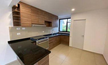 Casa en Renta Fracc Vista Bosques, a 25 min de Santa Fe, rápido acceso a la CDMX