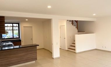 Casa en Renta Fracc Vista Bosques, a 25 min de Santa Fe, rápido acceso a la CDMX