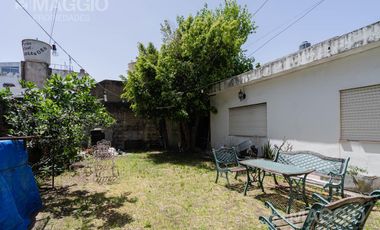 Casa 4 Ambientes Venta en Ramos Mejia