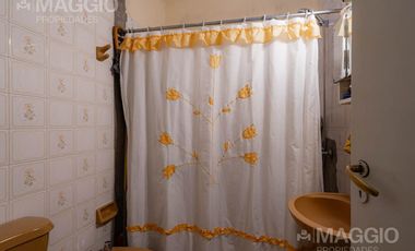 Casa 4 Ambientes Venta en Ramos Mejia