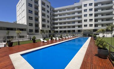 Departamento en complejo Canning Center Canning