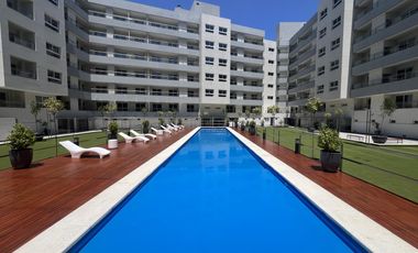 Departamento en complejo Canning Center Canning