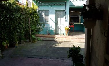 Casa 3 ambientes con cochera y patio  - Wilde