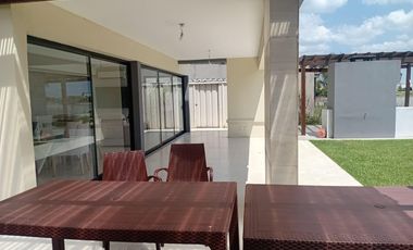 VENTA CASA 4 DORMITORIOS SALIDA A LA LAGUNA SAN SEBASTIAN PILAR OPORTUNIDAD DE INVERSION