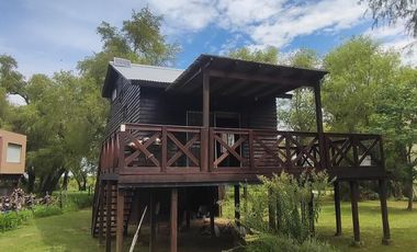 Cabaña en la isla - Paraná Viejo -  La Invernada - Victoria Entre Ríos | Venta