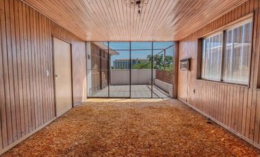 B° BOMBAL - CASA MULTIFUNCIONAL EN VENTA-4 Dormitorios-4 Baños - Ascensor- Piscina